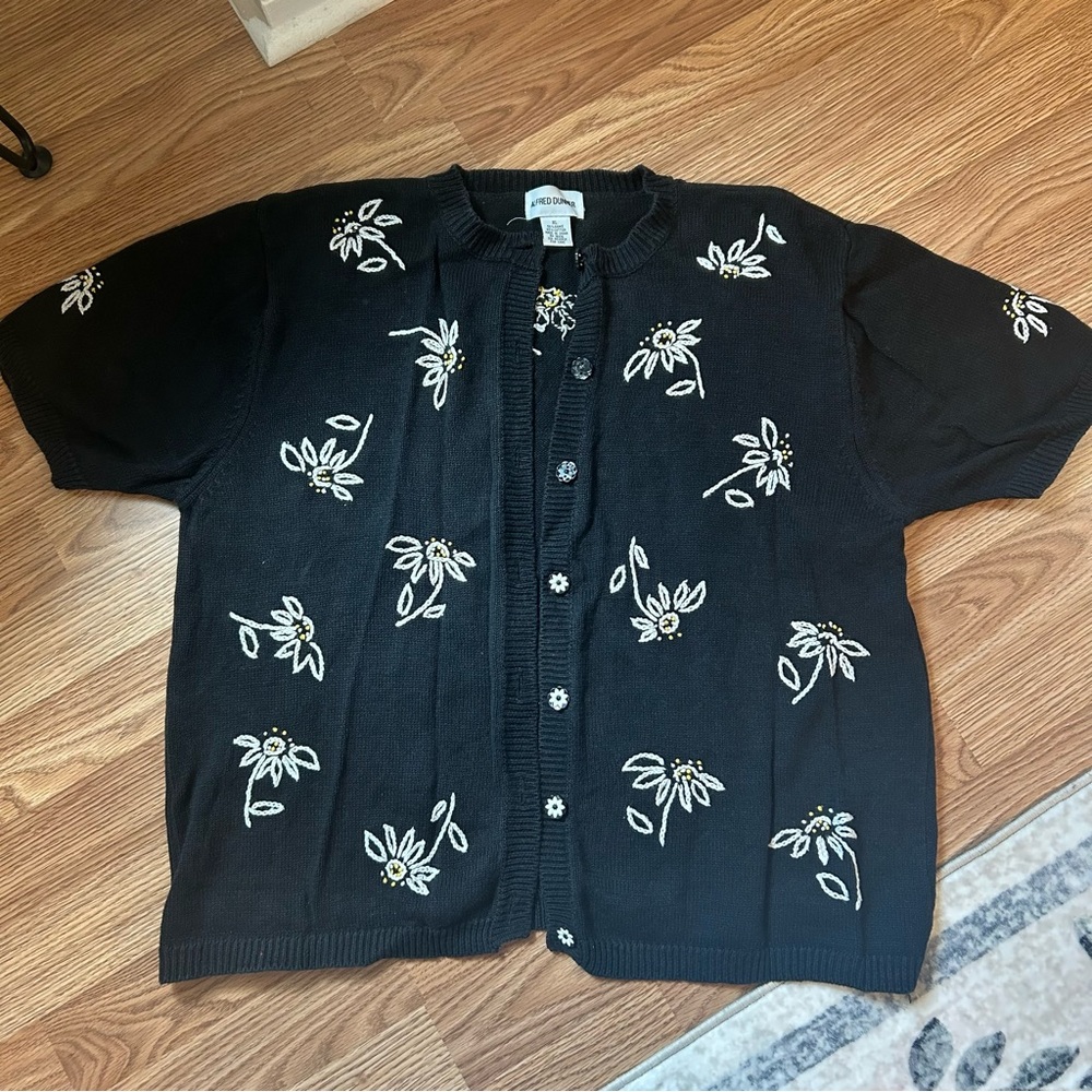 Vintage embroidered Black Floral Button-Up Cardigan